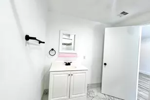 917 Market St, West Palm Beach, FL 33401 - Photo 40