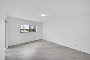 4725 Lucerne Lakes Blvd E, Lake Worth, FL 33467 - Photo 16