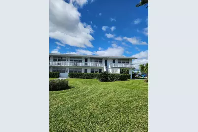 165 Camden G, West Palm Beach, FL 33417 - Photo 1