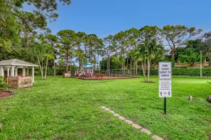 5135 Foxhall Pl, West Palm Beach, FL 33417 - Photo 44