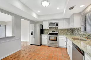 1906 Presidential Way, West Palm Beach, FL 33401 - Photo 8