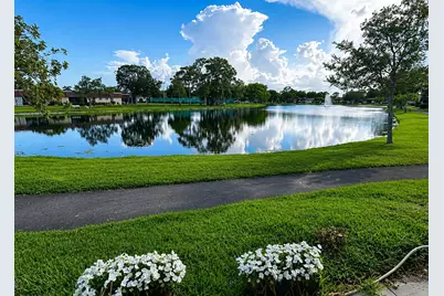 570 Laconia Circle, Lake Worth, FL 33467 - Photo 20