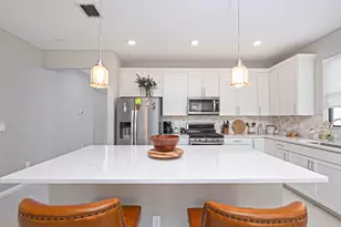 833 SE Courances Dr, Port Saint Lucie, FL 34984 - Photo 8