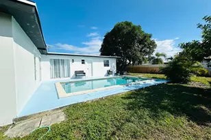 1865 W Chatham Rd, West Palm Beach, FL 33415 - Photo 54