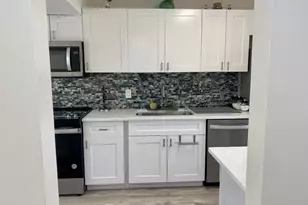 4501 Fountains Dr, Lake Worth, FL 33467 - Photo 4