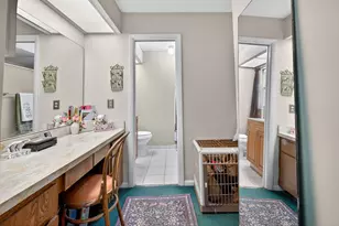 8011 45th Way N, Palm Beach Gardens, FL 33418 - Photo 12