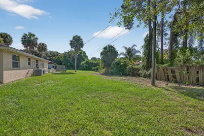 8011 45th Way N, Palm Beach Gardens, FL 33418 - Photo 56