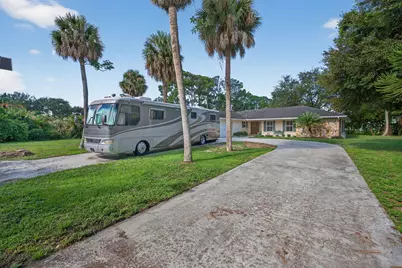 8011 45th Way N, Palm Beach Gardens, FL 33418 - Photo 64