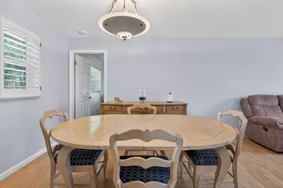 8011 45th Way N, Palm Beach Gardens, FL 33418 - Photo 22