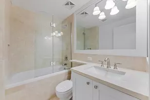 455 E Palmetto Park Rd, Boca Raton, FL 33432 - Photo 18