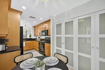 479 Prestwick Circle, Palm Beach Gardens, FL 33418 - Photo 14