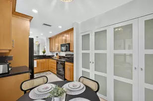 479 Prestwick Cir, Palm Beach Gardens, FL 33418 - Photo 14