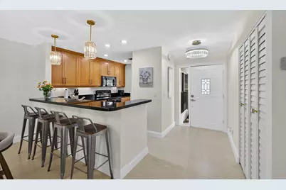 479 Prestwick Circle, Palm Beach Gardens, FL 33418 - Photo 8