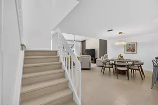 479 Prestwick Cir, Palm Beach Gardens, FL 33418 - Photo 18