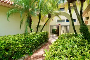 8336 Waterline Dr, Boynton Beach, FL 33472 - Photo 1