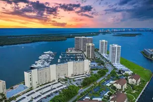 108 Lakeshore Dr, North Palm Beach, FL 33408 - Photo 2