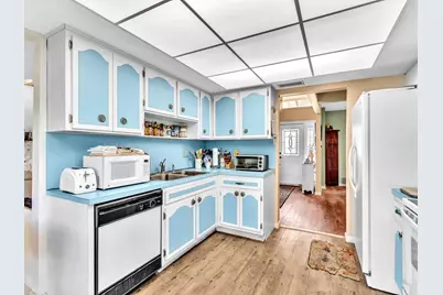 3537 Lakeview Drive, Delray Beach, FL 33445 - Photo 18