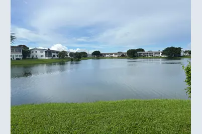 254 Chatham M, West Palm Beach, FL 33417 - Photo 1