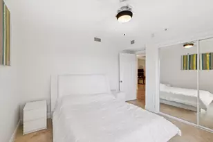 2640 Lake Shore Dr, Riviera Beach, FL 33404 - Photo 14