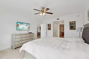 2640 Lake Shore Dr, Riviera Beach, FL 33404 - Photo 24