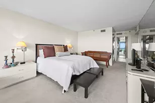 1900 Consulate Pl, West Palm Beach, FL 33401 - Photo 20