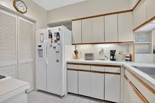 19367 Sabal Lake Dr, Boca Raton, FL 33434 - Photo 2