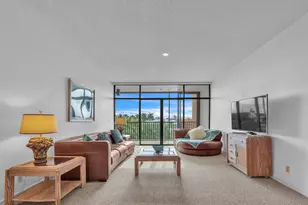 11370 Twelve Oaks Way, North Palm Beach, FL 33408 - Photo 2