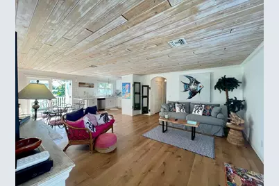 924 Coquina Lane #4, Vero Beach, FL 32963 - Photo 1