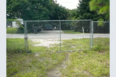 4305 Metzger Road, Fort Pierce, FL 34947 - Photo 12