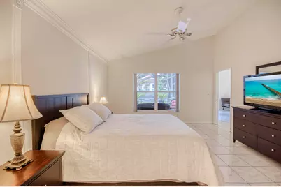 5055 Robino Circle, West Palm Beach, FL 33417 - Photo 14