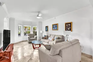 2051 SE 3rd St, Deerfield Beach, FL 33441 - Photo 8