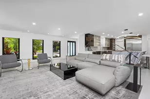 843 NE Mulberry Dr, Boca Raton, FL 33487 - Photo 12