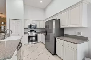 6886 Swansea Ln, Boynton Beach, FL 33472 - Photo 18