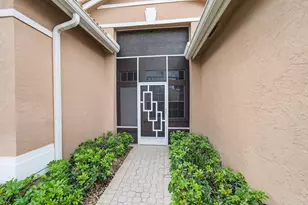 6886 Swansea Ln, Boynton Beach, FL 33472 - Photo 2