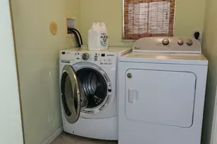 5242 Victoria Cir, West Palm Beach, FL 33409 - Photo 12