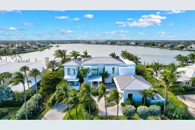 6900 SE Harbor Circle, Stuart, FL 34996 - Photo 1