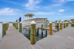 6900 SE Harbor Cir, Stuart, FL 34996 - Photo 76