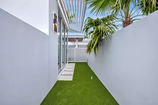 6900 SE Harbor Cir, Stuart, FL 34996 - Photo 46