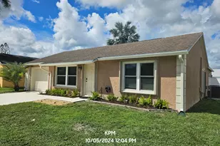 105 Wingate Dr, Jupiter, FL 33458 - Photo 2