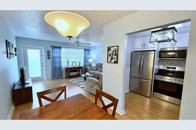 294 Farnham M #294, Deerfield Beach, FL 33442 - Photo 6