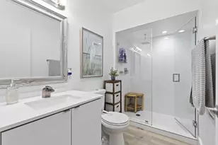 297 Minola Dr, Miami, FL 33166 - Photo 40