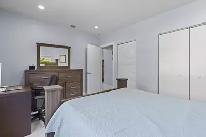 297 Minola Drive, Miami Springs, FL 33166 - Photo 36