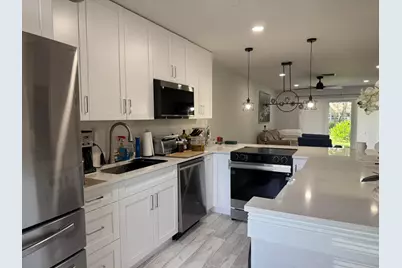 13788 Via Flora #B, Delray Beach, FL 33484 - Photo 10
