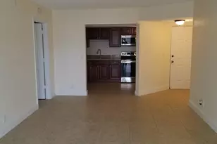 1516 SE Royal Green Cir, Port Saint Lucie, FL 34952 - Photo 4