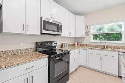 1262 SW Patricia Avenue, Port Saint Lucie, FL 34953 - Photo 16