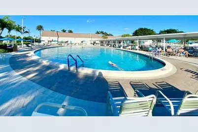 43 Brittany A, Delray Beach, FL 33446 - Photo 32