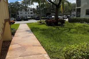 387 Mansfield J, Boca Raton, FL 33434 - Photo 12