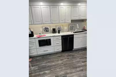 387 Mansfield J, Boca Raton, FL 33434 - Photo 4