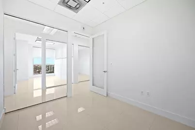 175 SW 7th Street #1600, Miami, FL 33130 - Photo 12