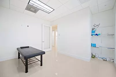 175 SW 7th Street #1600, Miami, FL 33130 - Photo 20